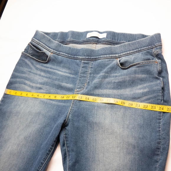 Signature by Levi Strauss Gold Women's 24L (W37 L32) Blue Pull On Skinny Jeans - Picture 8 of 11